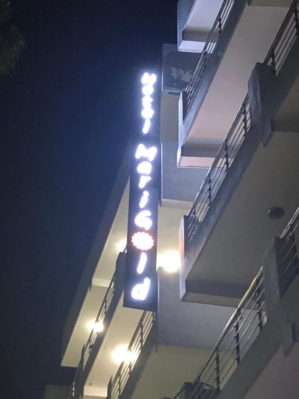 Hotel Marigold Ню Делхи Екстериор снимка